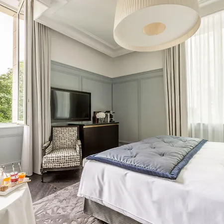 Le Damantin & Hotel Paris